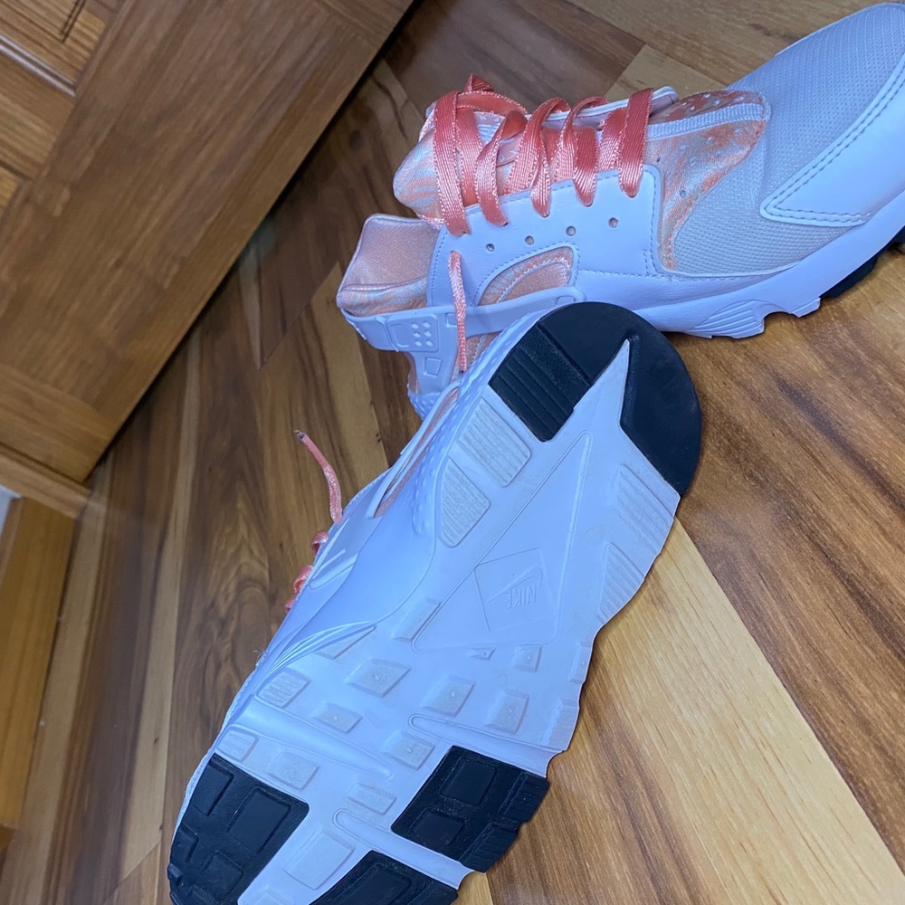 Coral pink huaraches